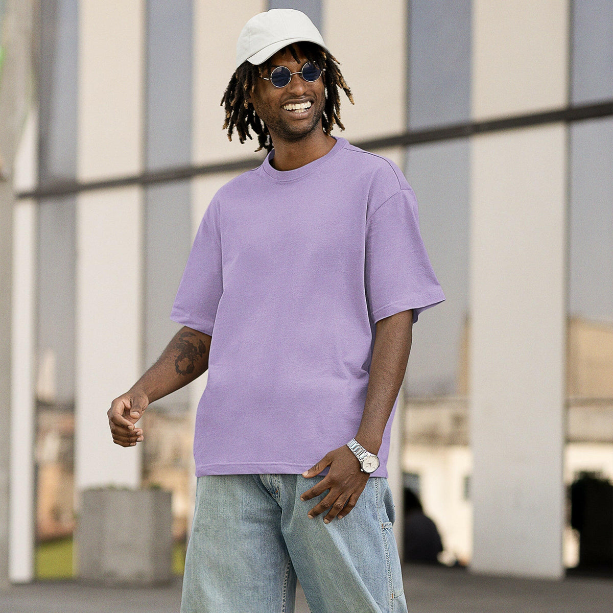 Basics Oversized T-Shirt — product photo 4