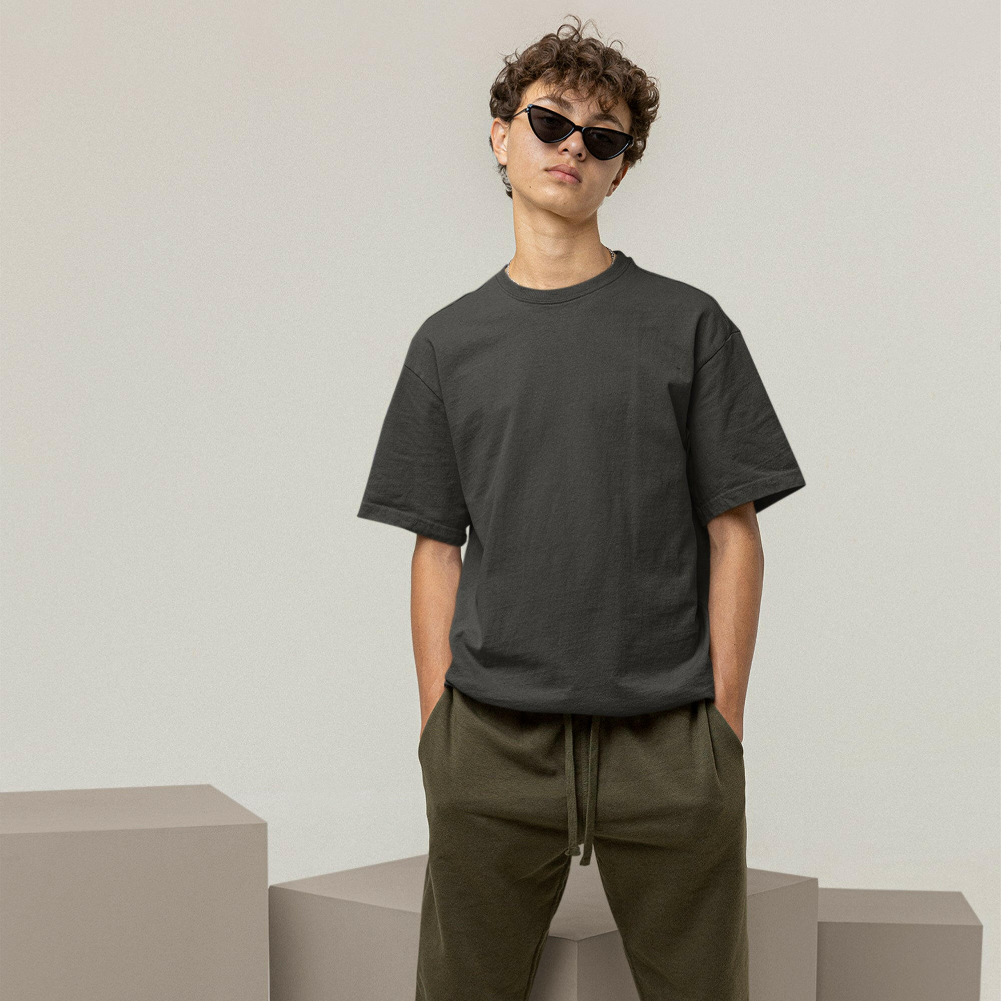 Basics Oversized T-Shirt — product photo 6