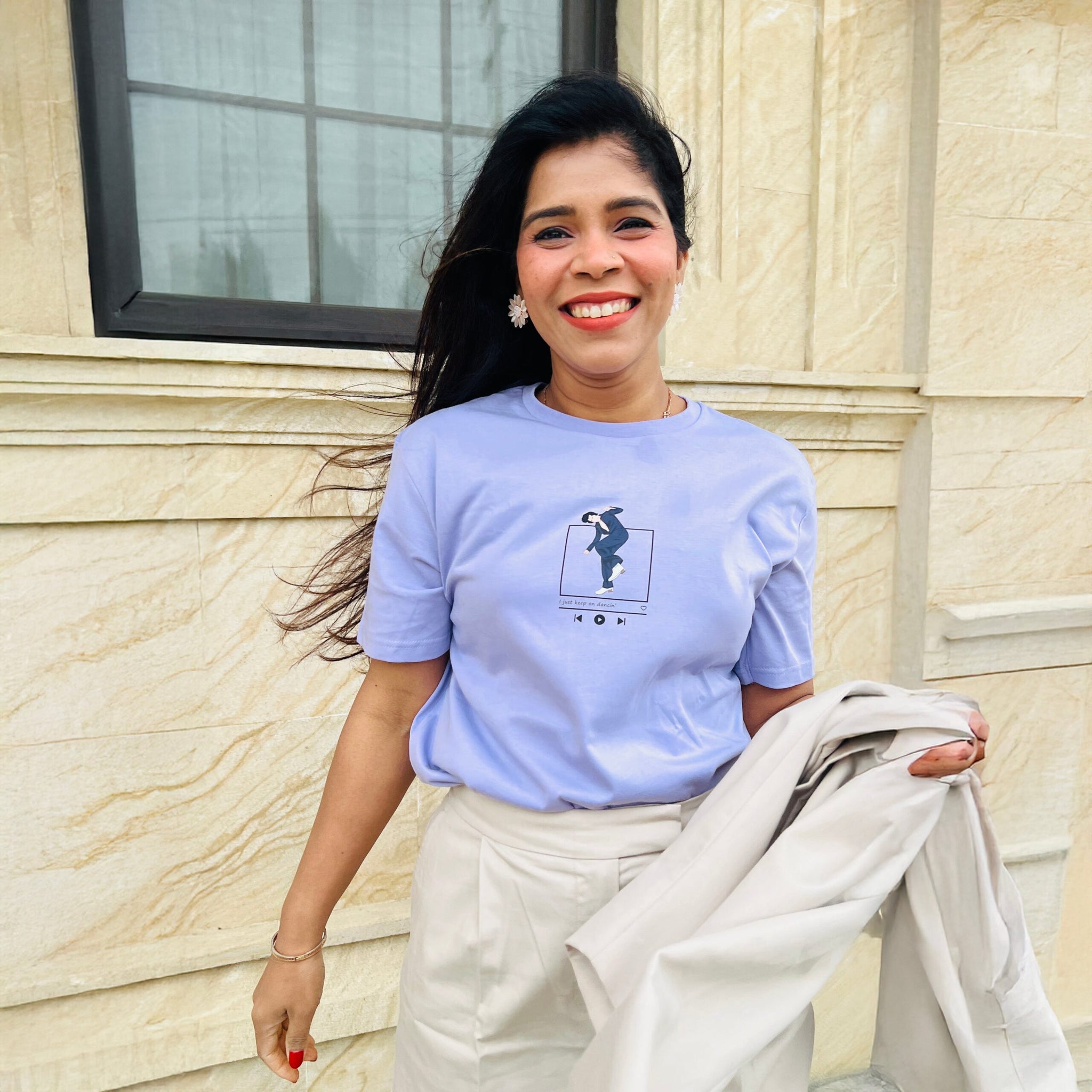 Harry Styles – I Just Keep On Dancin’ Tee - Lifestyle Image