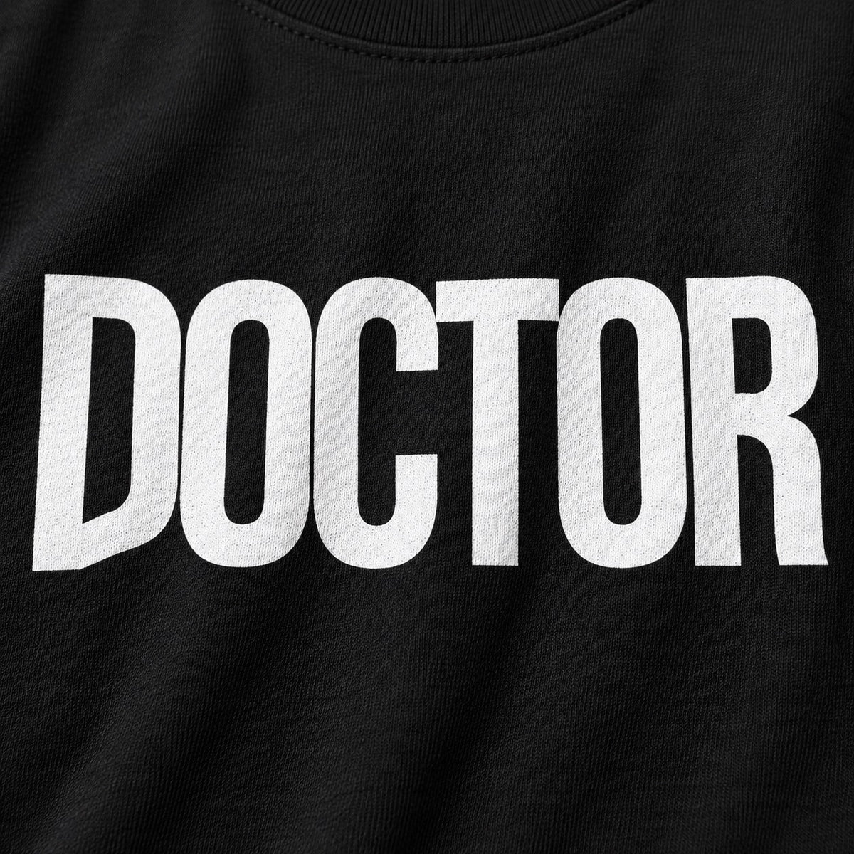 The DOCTOR T-Shirt, cotton print close-up